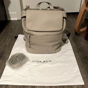 Mina Baie Vegan Leather Mini Kinney